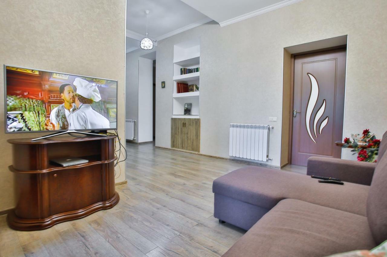 Apartment Anano Kutaisi Zewnętrze zdjęcie