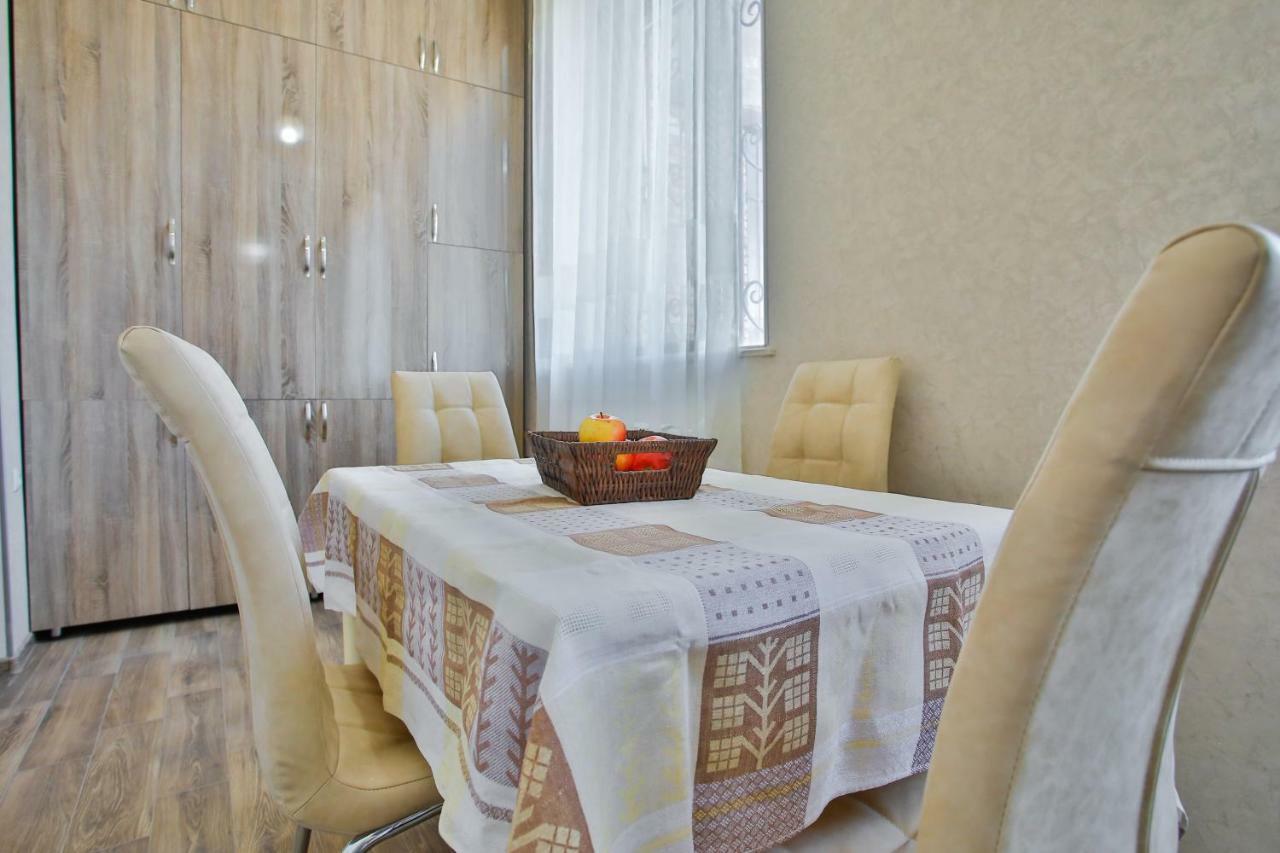 Apartment Anano Kutaisi Zewnętrze zdjęcie